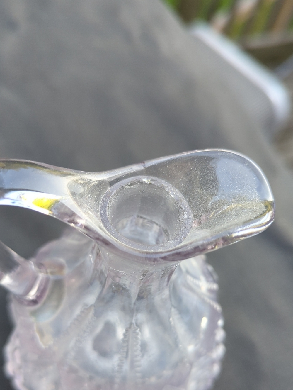 Antique 1800’s EAPG Pressed Glass 6.5” Cruet w/Stopper Pontil Base - Picture 5 of 12